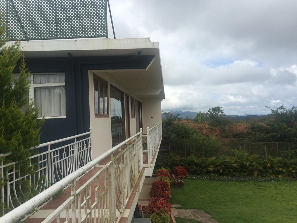 Leisure Vacations Heavenly Hills Villa Мадикери Экстерьер фото